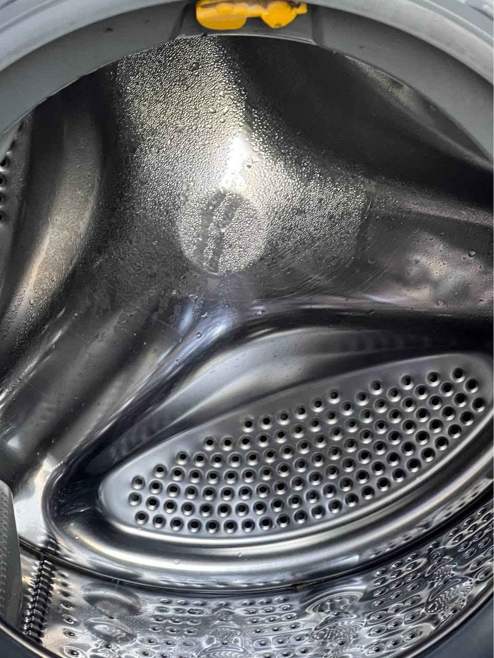 ‎غسالة نوع Lg حجم 9 كيلو انفيرتر يعني حتى على مولد تشتغل سعرً ٣٠٠ مكاني كربلاء خلف مول حارث ورشة الأم‎ الرطبة, الأنبار


**إذا كنت صاحب هذا الإعلان وتريد حذفه لأي سبب، رجاءا أرسل رسالة إلى الدعم الفني**