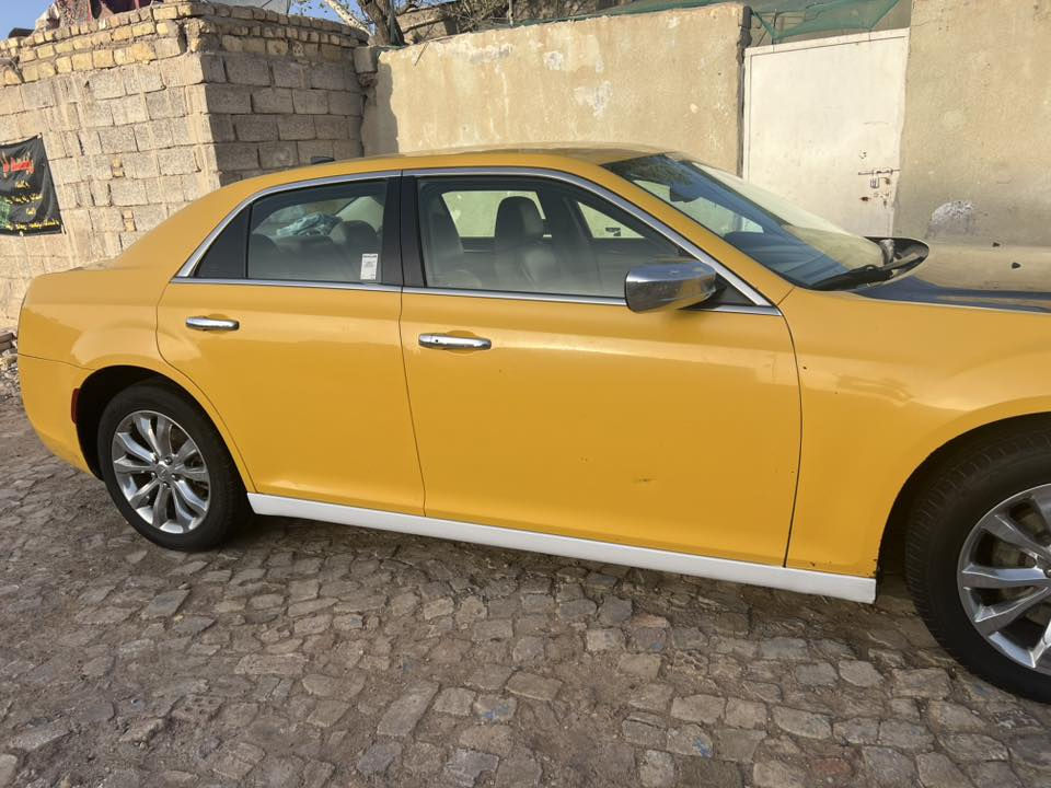 سلام عليكم وباما 18اصل فور ويل رقم بغداد نكليزي حادث 3قطع جاملاغات ثنين وبنيد وبيهي بارد علي كد شبر بل قماري بس باقي كلي مكفول تخم تاير حداديه كلي جديد 180وبيهي مجال تصل واتدلل ***********مكاني ميسان مركز
