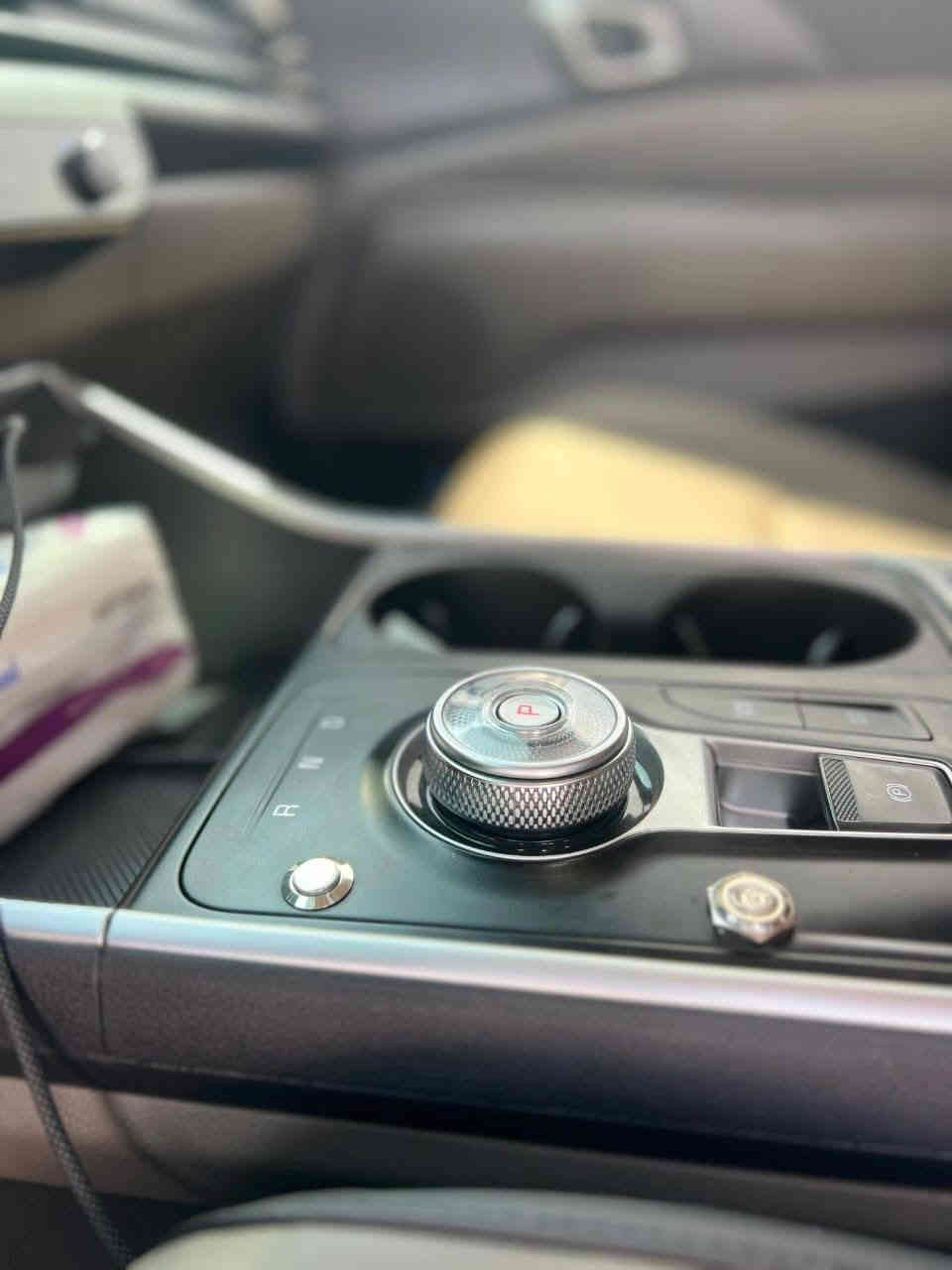 السلام عليكم
كيا كرنفال موديل 2024 للبيع 
منفيس دخول جديد 
الشكل الجديد 
مواصفات السياره 
ابواب كهرباء
ابواب ترحيب 
صندوك خلفي كهرباء 
كشنات جلد 
كشنات حار بارد 
مقود هيتر 
كير ماوس 
لد امامي خلفي 
تلفزيون بل سقف 
5 كامرات محيطيه 
كامره امامي خلفي تسجيل 
جي بي إس 
شاشه دجتل 
تبريد لمس 
دواسات 
السياره بيه رش جاملغ امامي فقط 
مكفول كفاله عامه من الرصعه والشخط
السياره بعد بيه اهوايه مواصفات معروفه 
السعر 315 وبيه مجال للشراي 
للستفسار اكثر الاتصال على الرقم *********** مكان السياره كركوك قضاء الحويجه
