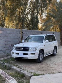 اخوان لاندكروز 2007 بدون  رقم ورقي فقط معاملتهة جاهزة فقط تدفع رسوم وت...