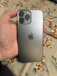 ايفون 13 برو ماكس • ٢٥٦ • بطارية ٨٥