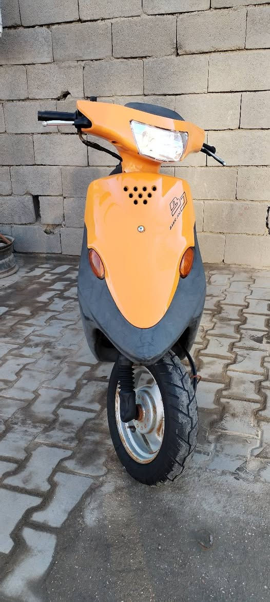 السلام عليكم 
دراجه تسع زروف يباني كامله سلف هندر
اشايره قفلات كله شغال دراجه مال حاويه ما مفتوحه ما صارله هواي من طالعه من لوكيل مكفوله كفاله عامه 
للبيع السعر 475 مكاني ابو لخصيب 
*********** البصرة, العراق
