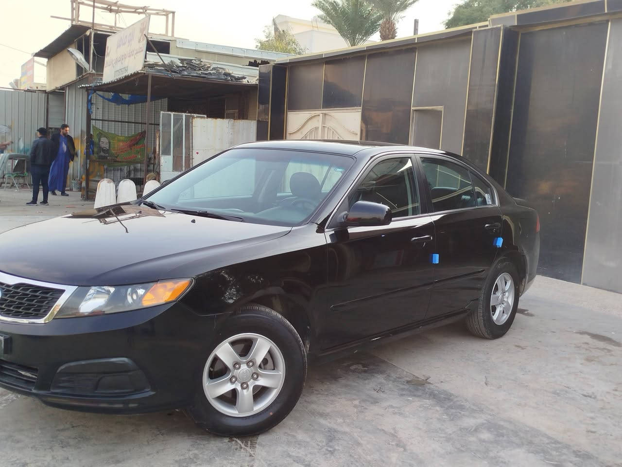 سلام عليكم.   ليدور جديد فقط يتصل.     لجنايه تحياتي لجميع

كيا اوبتما 2010 شكل المقدس.  سونار مرفق بل منشور.  

1 قطعه صبغ فقط رش.      سياره جديده وعله ايد شخص من سنتها.    ماشيه 123 الف حقيقي. محرك 2000 دوش. 

رقم اربيل. مكان بغداد. السعر 105. فقط.  ***********.
