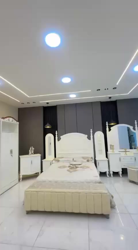 #تخفيضات تخفيضات
السعر مليون
شازلون طابوريه 50 حسب طلب الزبون للحجز والاستفسار خاص


**إذا كنت صاحب هذا الإعلان وتريد حذفه لأي سبب، رجاءا أرسل رسالة إلى الدعم الفني**