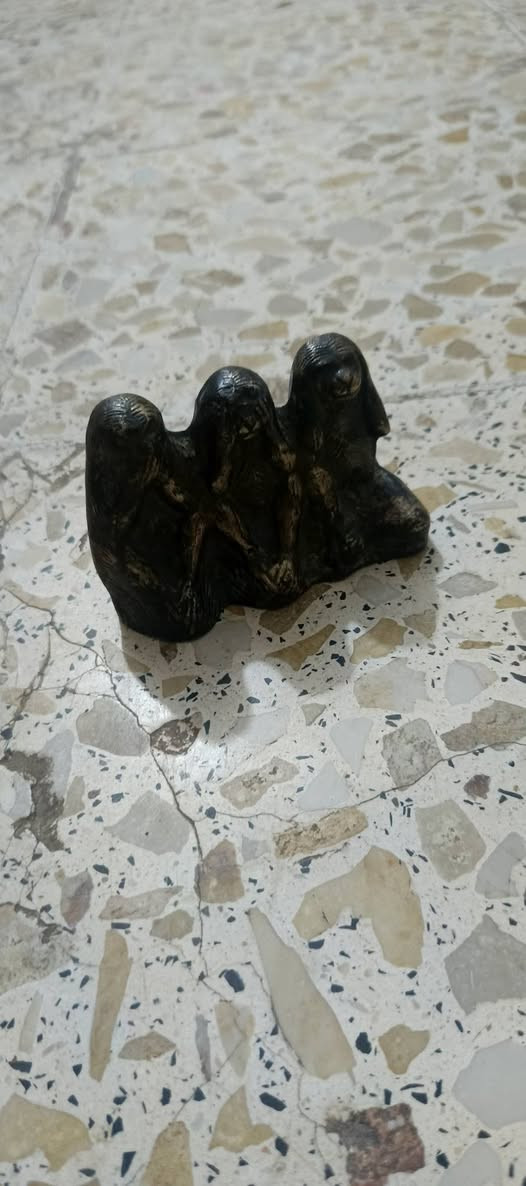 سلام عليكم قطع نتيكه قديمه القرود الحكيمه وسبحه انتيكه سعر خاص


**إذا كنت صاحب هذا الإعلان وتريد حذفه لأي سبب، رجاءا أرسل رسالة إلى الدعم الفني**