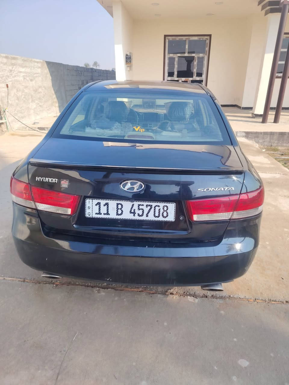 السلام عليكم 
سوناتا 2007 محرك6 فول مواصفات مصبوغه عام لا كص ولا لغود ولا شواصي رقم بغداد بسمي تبريد وتدفئه كله جاهز السياره جاهزة على اخر حبايه فول
السعر 82 وبيها مجال
المكان بغداد  *********** واتساب
