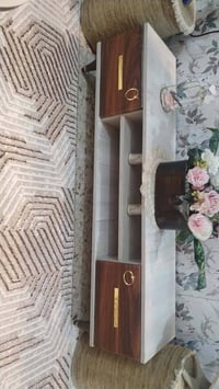 ديوان ١٠ مقاعد • ميز بلازما • مكتب