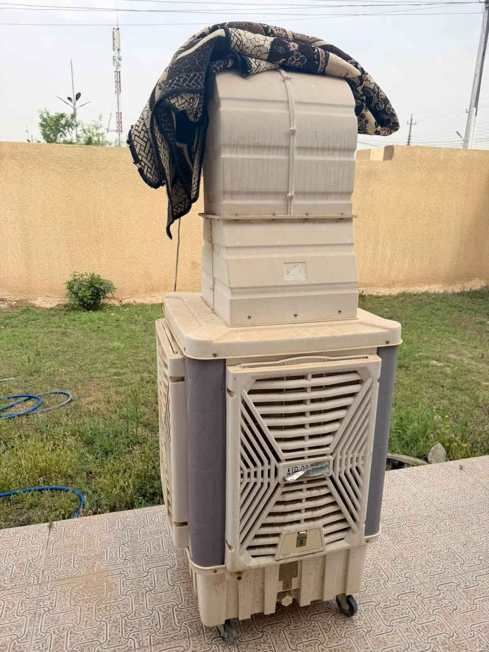 السلام عليكم 
يوجد مبردات عدد 2 للبيع السعر 300 
التواصل خاص


**إذا كنت صاحب هذا الإعلان وتريد حذفه لأي سبب، رجاءا أرسل رسالة إلى الدعم الفني**