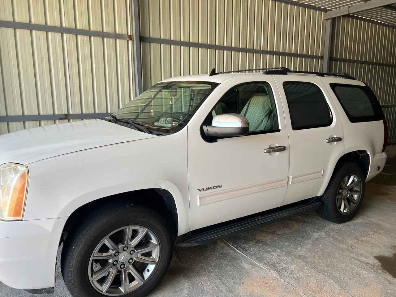 سلام عليكم للبيع يوكن  موديل  2013 كير محرك شواصي أربكات كفاله  سياره جهاز من كلشي  منضومه  غاز لايت زنون  سعر. ١٩٥ مكان سياره سماوه  ***********
