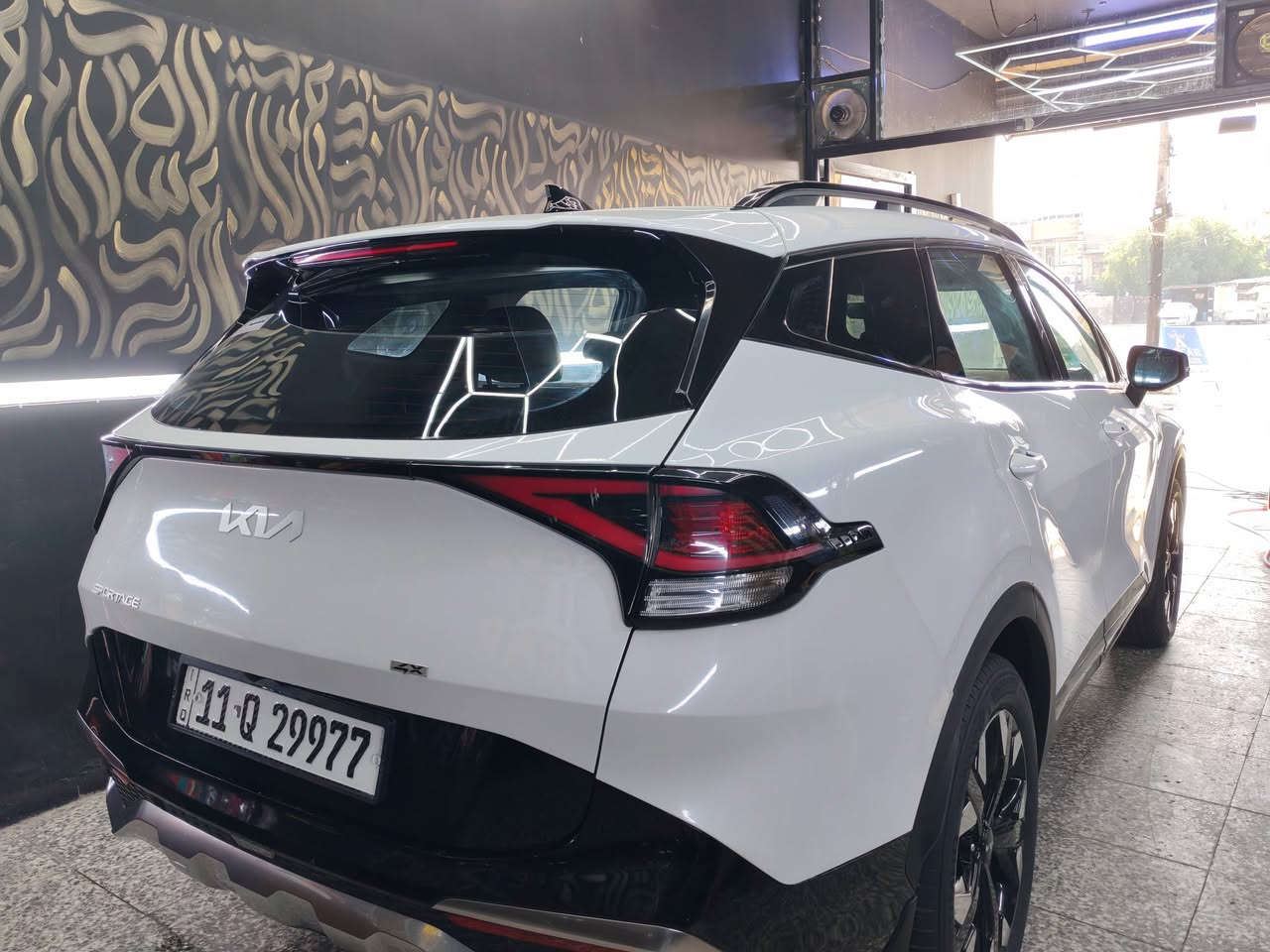 سلام عليكم سبورتج وارد أمريكي حادثه قبق جنطه  مديل 2023 جيتي لاين  شاصي طويل اعلا فئه 4ويل 5 مودات قياده رادارات 360 درجه كشنات جلد و تدفئه   تشغيل عن بعد ***********
