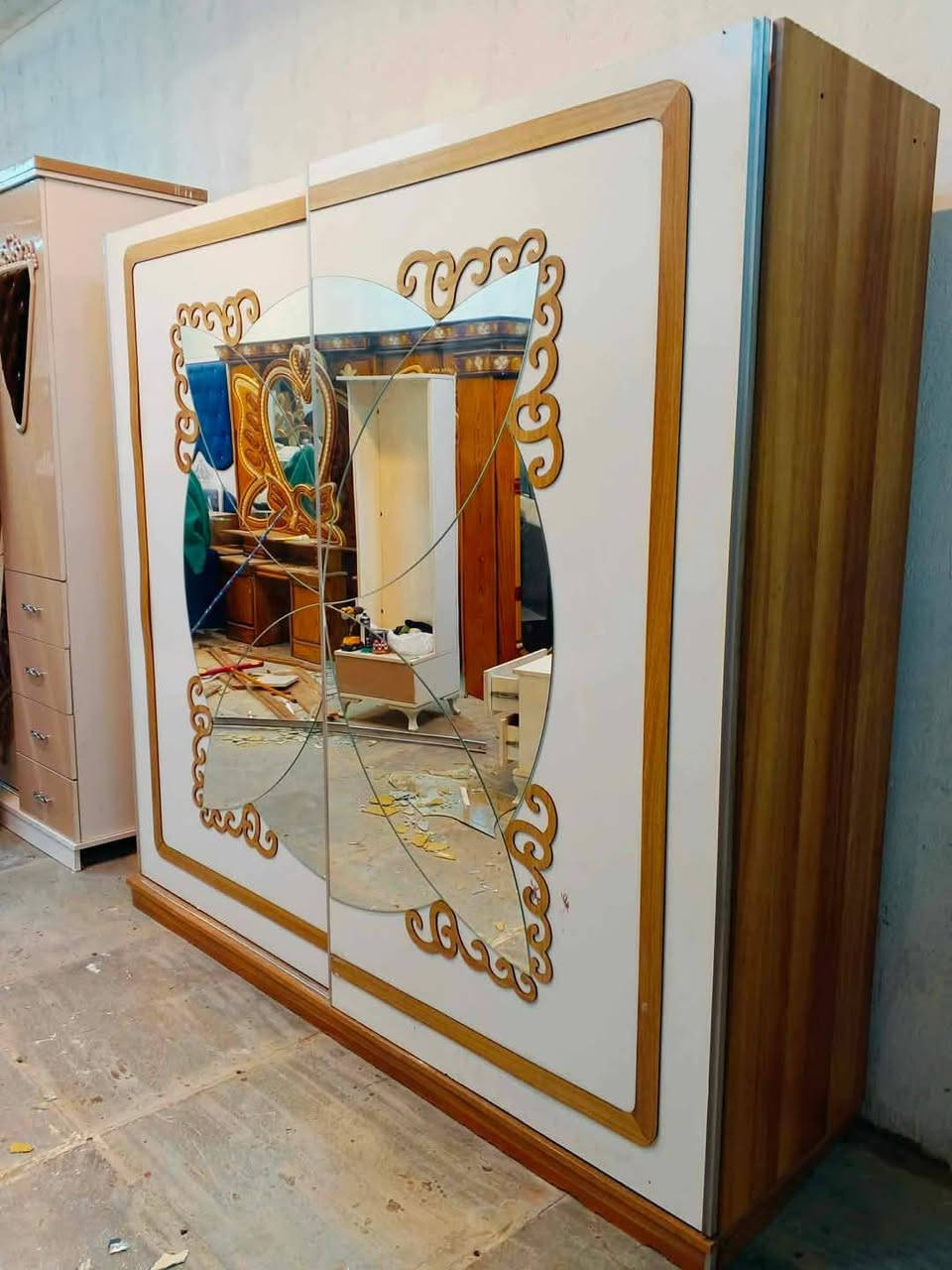 375


**إذا كنت صاحب هذا الإعلان وتريد حذفه لأي سبب، رجاءا أرسل رسالة إلى الدعم الفني**