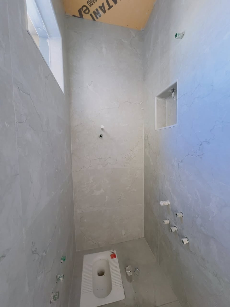 خلفه سيراميك متفرغ حاليا
ارضي جداري 
مرمر 
كرانيت 
كاشي 
بورسلين ألواح 
***********
