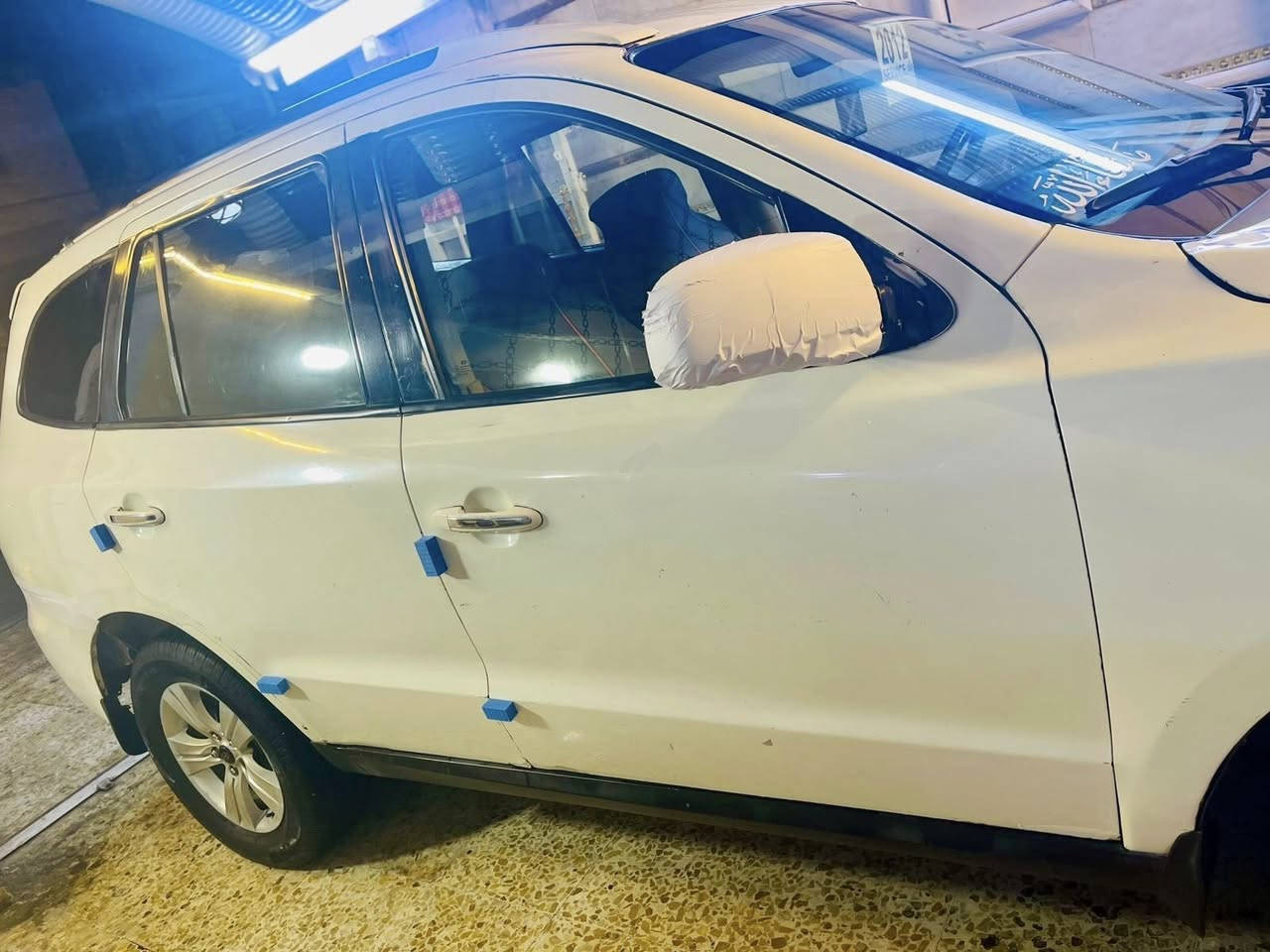 دوات ادوات ابيع فقط بدون مراوس
سنتافيا بانزين بانزين مكينه اربع سلندر 
موديل 2012 كصه جنطه شغل مضبوط 
متومه ارقام وسنويه وي رقم الشاصي 
كير مكينه جديد مكان سياره بغداد 
رقم *********** سعر ٥٠ بيه شي بسيط كلش
