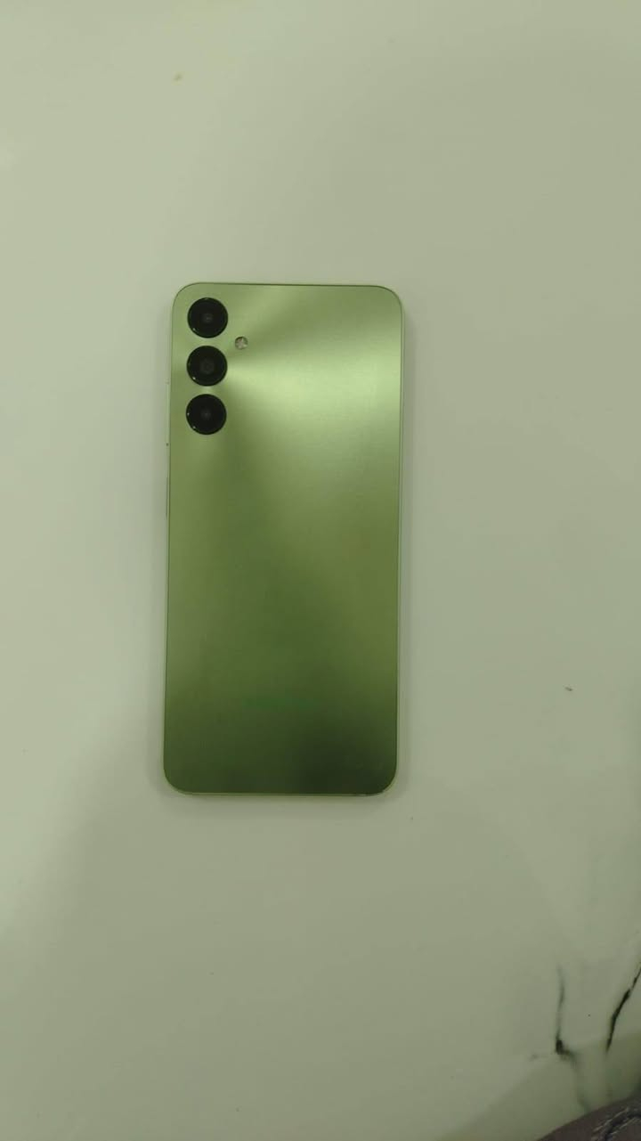 سلام عليكم كلاكسي A05 للبيع السعر 110 جهاز نظيف بدون ملحقات مكاني بغداد سويب ***********
