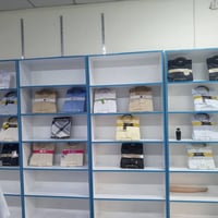 ديكور محل • نظافة ٩٩٪ • أكثر من ١٠٠م