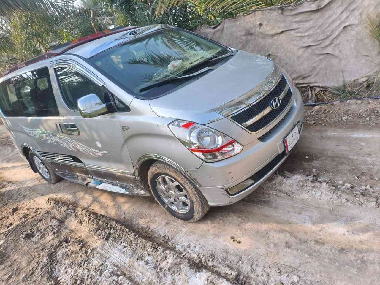 السلام عليكم ستاركس للبيع موديل 8اصل مسكر سبعه كير 
مكينه سبلاين سبعه سياره مكفله لا صبغ ولا ضربه قواعد دبل مكفول شواصي بلاد رقم بصرا ل28 سنويه مكان بابل 
السعر ب125 الاتصال على ***********
