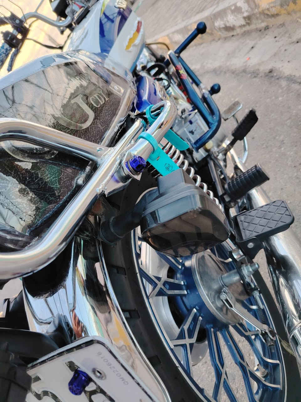 ياألله ايراني جديد فووول مسجل سنويه ولوحات انكليزي 2 تحويل مباشر  السعر مليون و400
متواجد ع الخاص...
الاستفسار... ***********
السكن. رمادي حي التأميم
