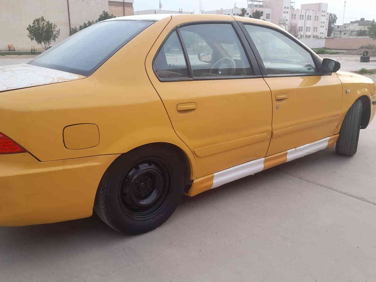 السلام عليكم سمند سورن مديل 2011 للبيع مكاني واسط سنويه مانافذه لل27 رقمها ميسان مصفره غرامات وهيئه ترهم مراوس او بيع شراي اتصل السعر 26وبيها مجال ***********
