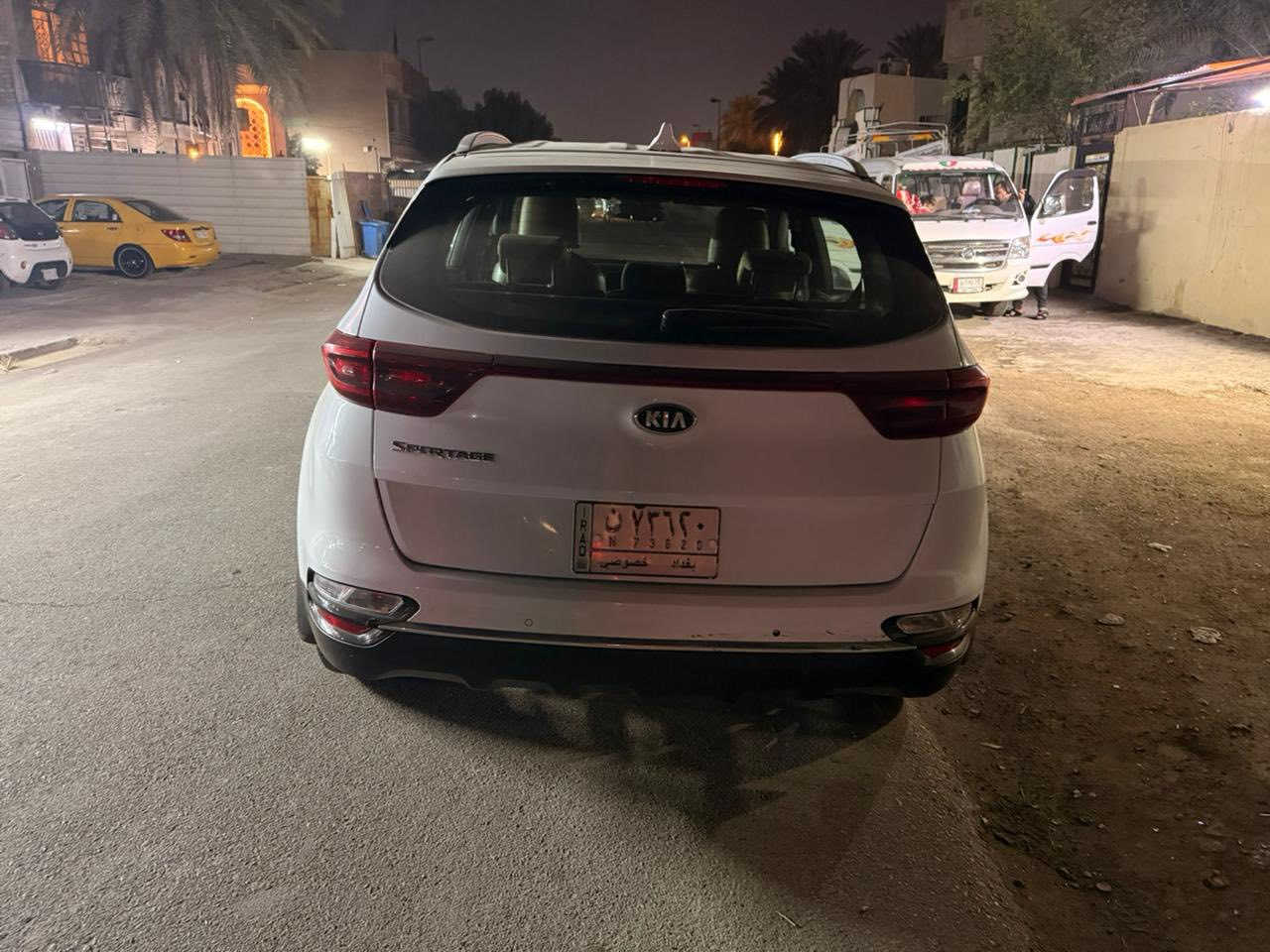 سلام عليكم 

سبورتج موديل 2020 خليجي ماشية 82 الف بيهة بارد جوة قبق لبانزين اصبعين 
مكاني جميلة رقم الهاتف ***********
السعر 205$
