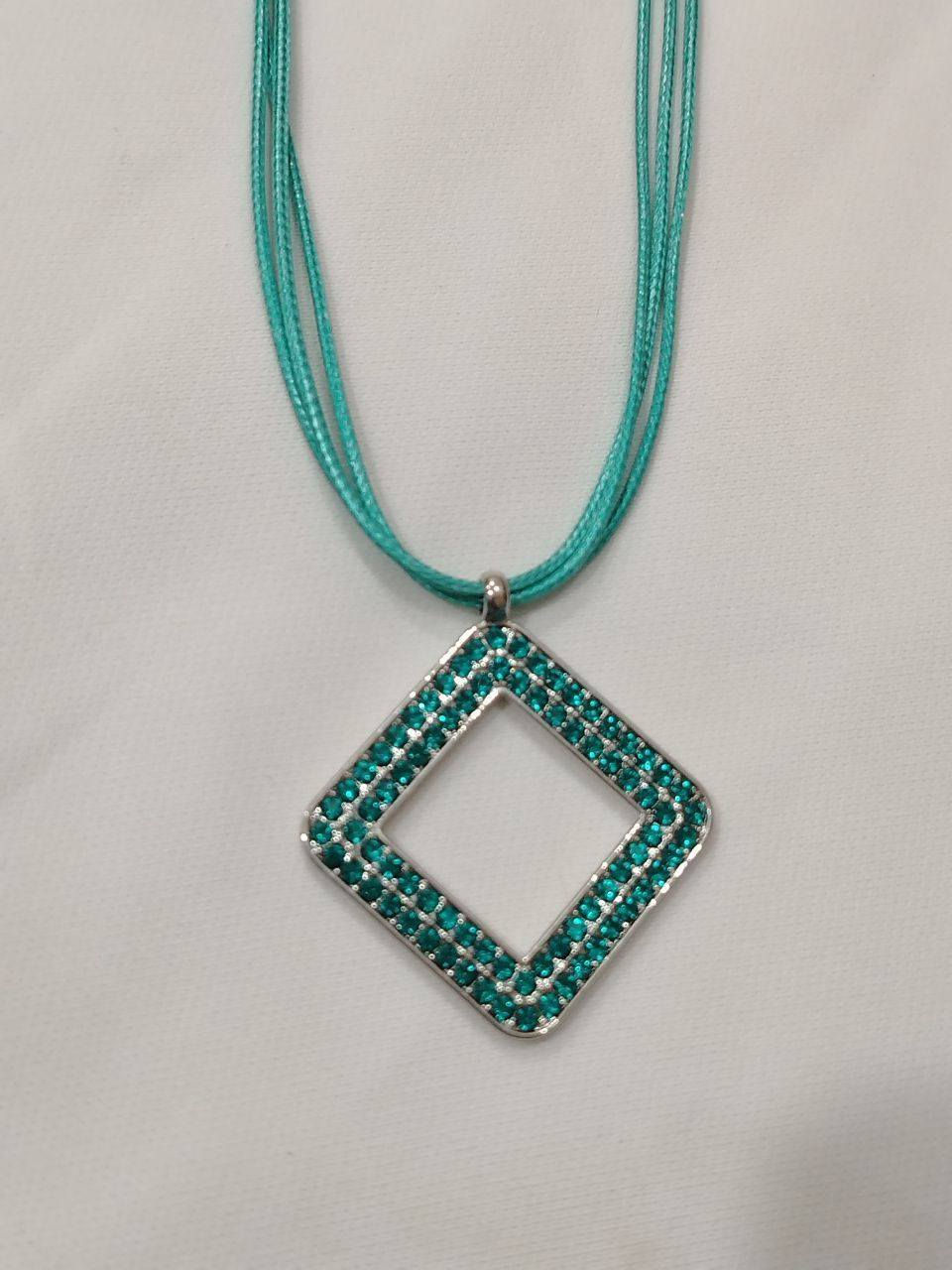 مساء الخير بنات⋆｡‧˚ʚ🍓ɞ˚‧｡⋆
لكثرة الطلب على القلاده الفيروزيه
 
وفرتلكم القلاده بلون ثاني هو 
✨ اللون الماروني ✨ 
قلادة بتصميم عصري ولمسة فيروزية أنيقة تضيف إشراقة خاصة لإطلالتك 🩵
 

#صُنِعَ_بِكُل_حُب


**إذا كنت صاحب هذا الإعلان وتريد حذفه لأي سبب، رجاءا أرسل رسالة إلى الدعم الفني**