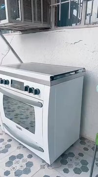 فرن • أجهزة مطبخ • للبيع