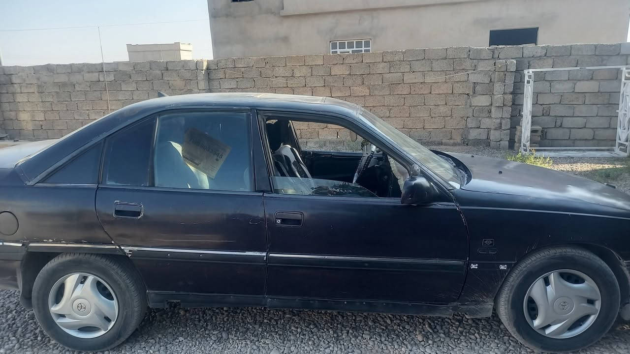 اوميكا حجم ٢٠ صبغ عام جمالية كير محرك شرط طخم جديد تايرات اربعه جدد رقم وسنويه جديد السعر ٢٤ وبيه مجال مراوس يرهم ***********
