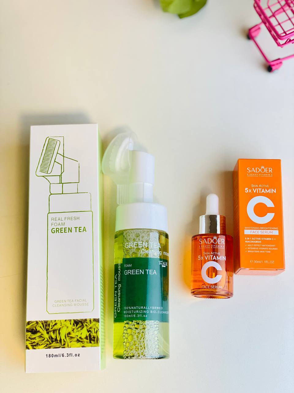 للبشرة دهنية او مختلطة ❤️

غسول بشاي الاخضر ☘️/ 
سيروم فيتامين سي 🍊

1.سيروم الفيتامين مصل الوجه SADOER 5X Heavy Vitamin C Skin Active هو منتج للعناية بالبشرة يهدف إلى تفتيح البشرة وتوحيد لونها 🍊🧡

2.غسول البشره فوم الشاي الاخضر 🌱💚 
غسول البشره بالشاي الاخضر
غسول الشاي الاخضر☘️
يجنن للبشره ينعمهااا ويزيل الحببوب
اكثر البنات جربوا حبوا يكرروا من جديد لان ممتااااااز  للبشره  المعرضه للحبووب 

سعر العرض ٩  الاف


**إذا كنت صاحب هذا الإعلان وتريد حذفه لأي سبب، رجاءا أرسل رسالة إلى الدعم الفني**