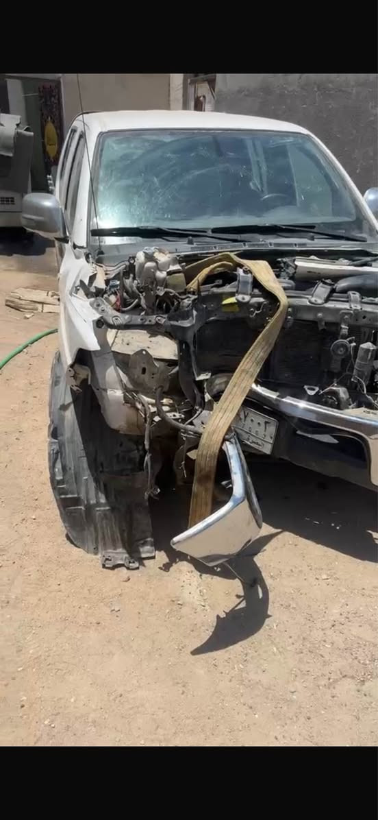 سلام عليكم بيكم نيفاره مكينه كير ما مفتوح وهاذا حادثه مكاني بصره الزبير سعره٦٠ وبيه مجال رقمي*********** البصرة, العراق
