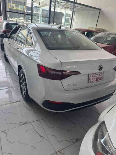 السلام عليكم جيتا موديل 24 سياره حادث جاملق بدون دواخل  نص فول بسمي مرقم اربيل تحويل ثاني يوم ماشيه 30ميل سياره جديده بمعنه الكلمه السعر  140 وبيه مجال بصيط ***********
