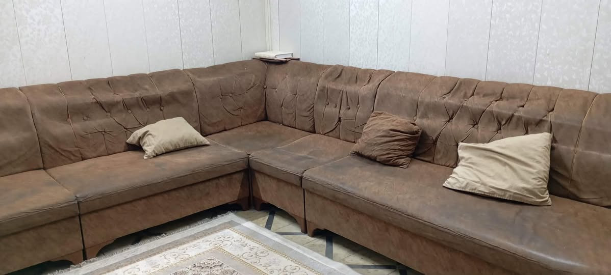 تخم 10مقعد مستعجل ع بيعه سعر 85بيه مجال عنوان بغداد طالبيه شراي يجي هسه ياخذة


**إذا كنت صاحب هذا الإعلان وتريد حذفه لأي سبب، رجاءا أرسل رسالة إلى الدعم الفني**