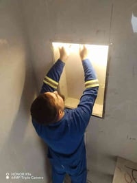 عمال كهرباء • البصرة المركز • مع وسيلة نقل