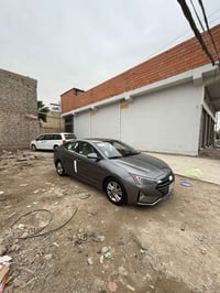 النترا موديل 2020 وارد امريكي ضرر جاملوغ وبنيد صبغ بدون اي دواخل كله م...