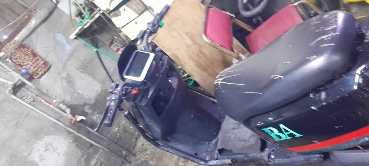 دراجة شحن البيع موديل ٢٥  
٦ بطريه سعره ٦٠٠ الف مكاني بغداد 

***********
