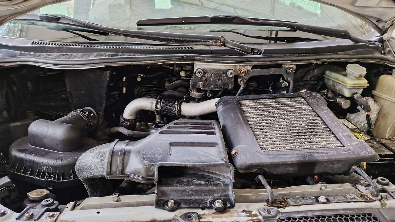 ستاركس للبيع موديل 2007 سياحي رقم ديالى محرك كير صدر مكفولات تايرات بطارية جديد السعر 85وبيها مجال للطيبين وكل الهلا بيكم أخوان أني مكلف بالنشر وهذا رقم صاحب السياره *********** ديالى /بعقوبة مجسر المفرق
