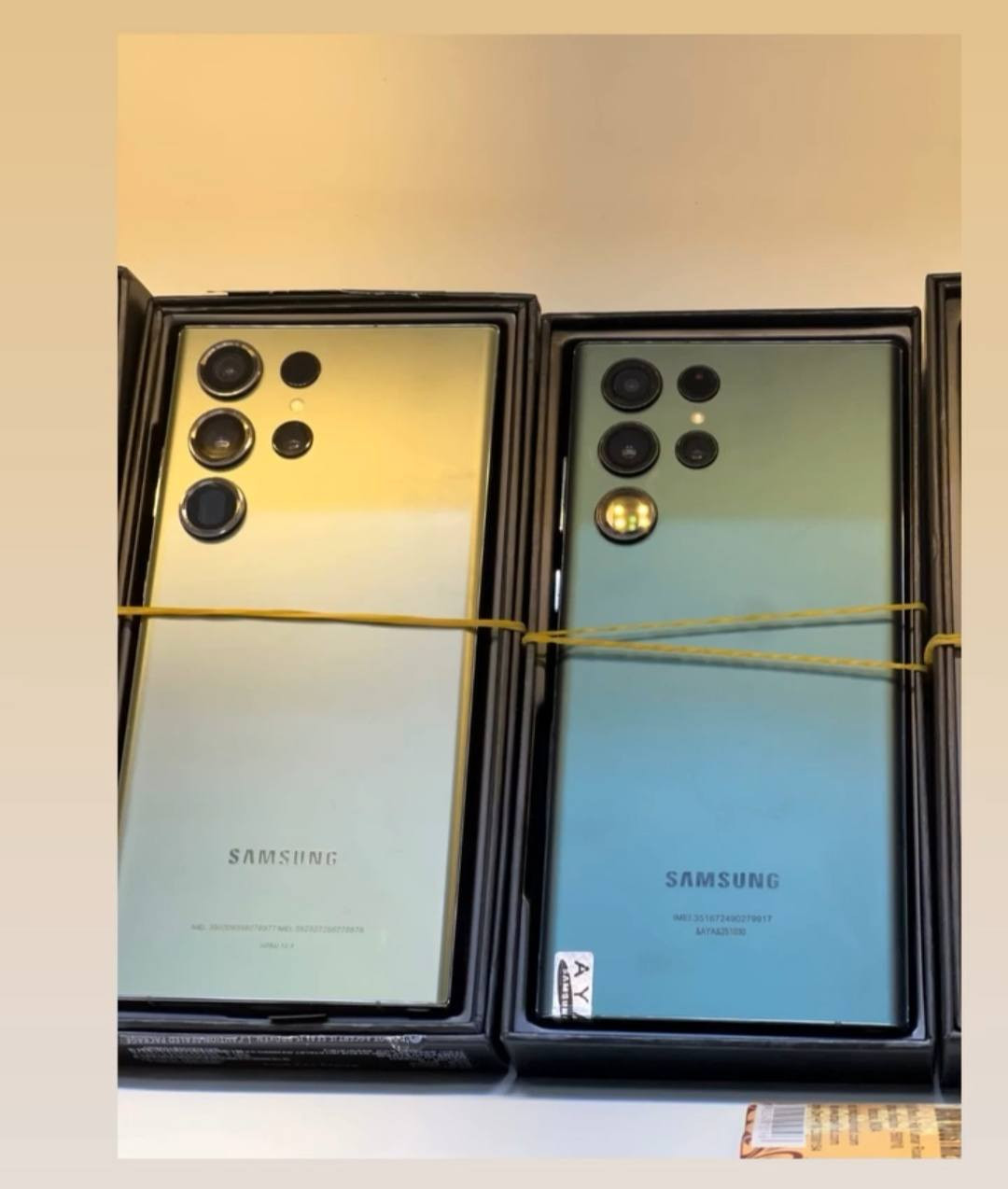 سلام عليكم
يابه جميع سامسونك نلكونه يمنه 

1_21التره

2_22التره

3_23التره

4_24التره

5_25التره بسعار مناسبه

***********وتساب موجود
