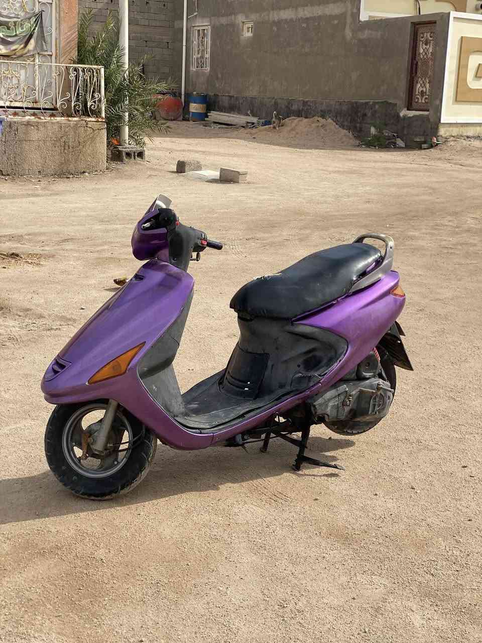 فراشه للبيع دراجه دكه هندر تشتغل لايت شغال سلف عوزه شخاطه لا تنقيص ولا تبخير مكينه ناعمه حلوه كفر دراجه فحل سعره ٣٠٠ وبيه مجال رقمي ***********
