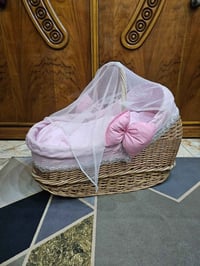 كريكوت هزاز ارضي مستخدم سعره ٢٥ الف وكرسي مقعد نظيف جدا ٢٠ الف العنوان...