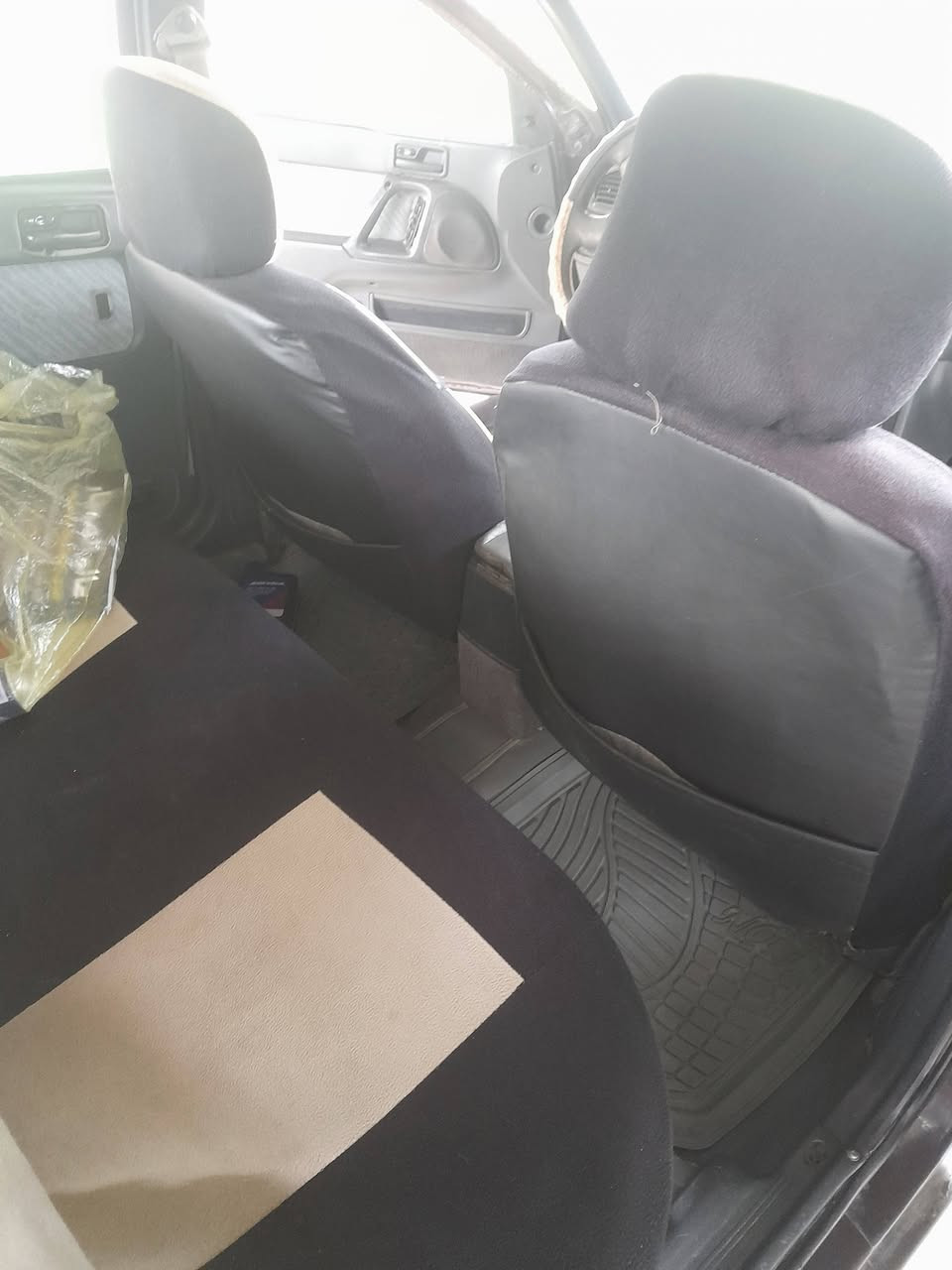 السلام عليكم هونداي النترا ١٩٩٣فول اوتماتيك مكينه وكير كفاله تخم تايرات صدر جديد كهربائيات كلهه شغاله تبريد تدفئه خير من الله مصبوغه اقل حزام  بدون ضرر غرفه تخبل رقم ديالى دولي السعر ٣٦$ وبيه مجال قليل والسوك كلشي بيه للاستفسار اكثر الاتصال على الرقم[***********][***********] سياره مال جناي وشرط التحويل؟؟
