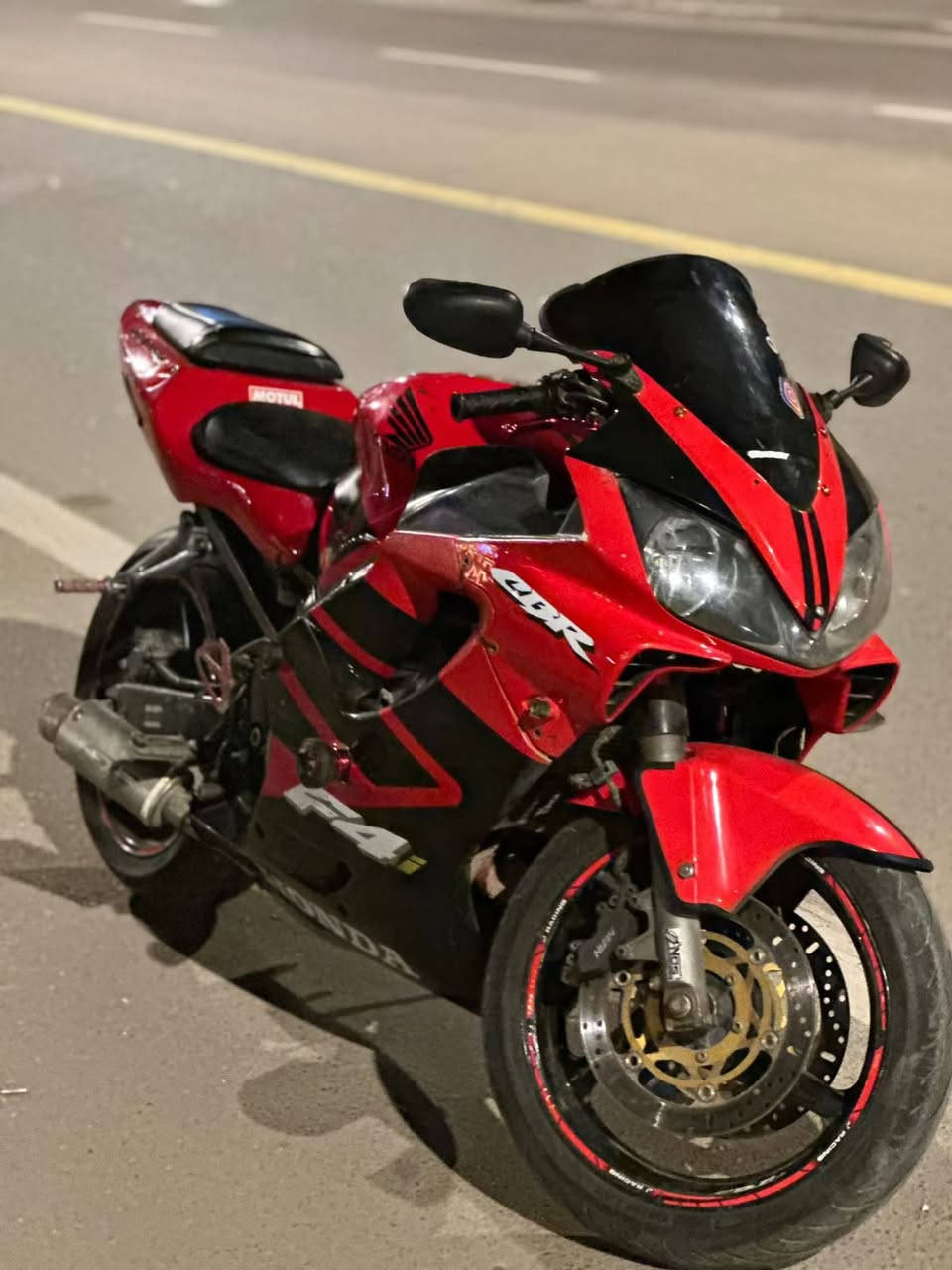 افوراي للبيع السعر ٢٥ورقه الدراجه كفاله من كير ومحرك و كهربائيات بس ملاحضات عل الكفرات للتواصل ***********
