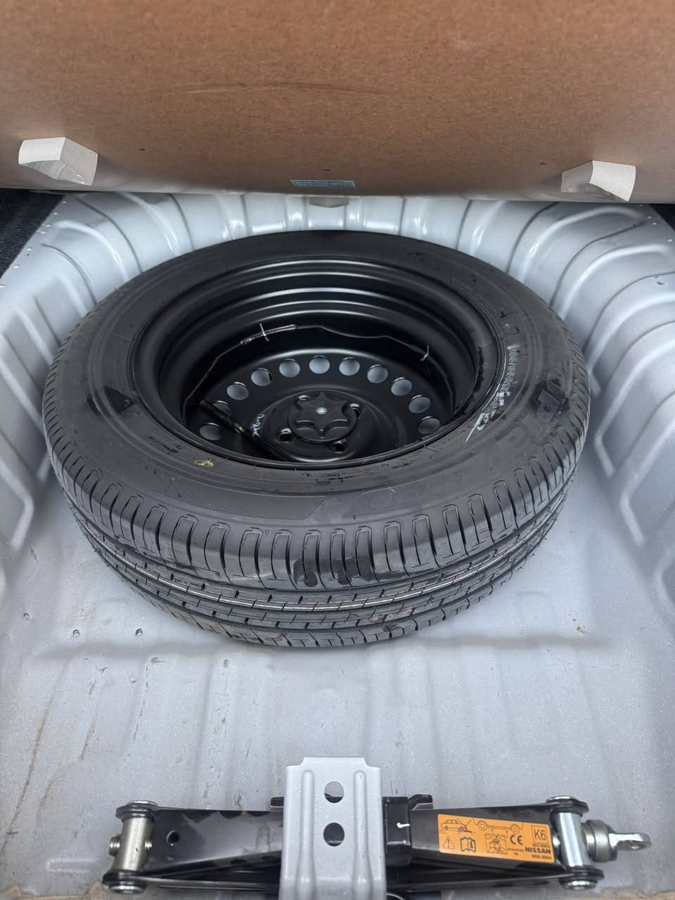 السلام عليكم نيسان سني هندي موديل2024 اخت زيرو ماشيه36 سبيرها مانازل سياره حادثها بجم مدكر وبنيد ومبدلات رقم بغداد جديد حره سياره تحويل ثاني يوم سياره جاهزه من كلشي سعرها 108وبيها مجال شراي اي استفسار اتصل***********
