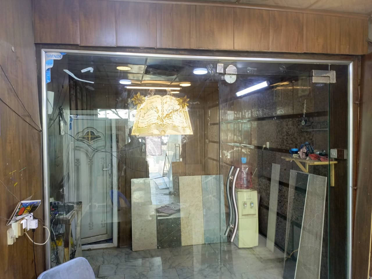 السلام عليكم والرحمة
جان خانة جديدة للبيع 
البياع حي المواصلات 
 ***********
