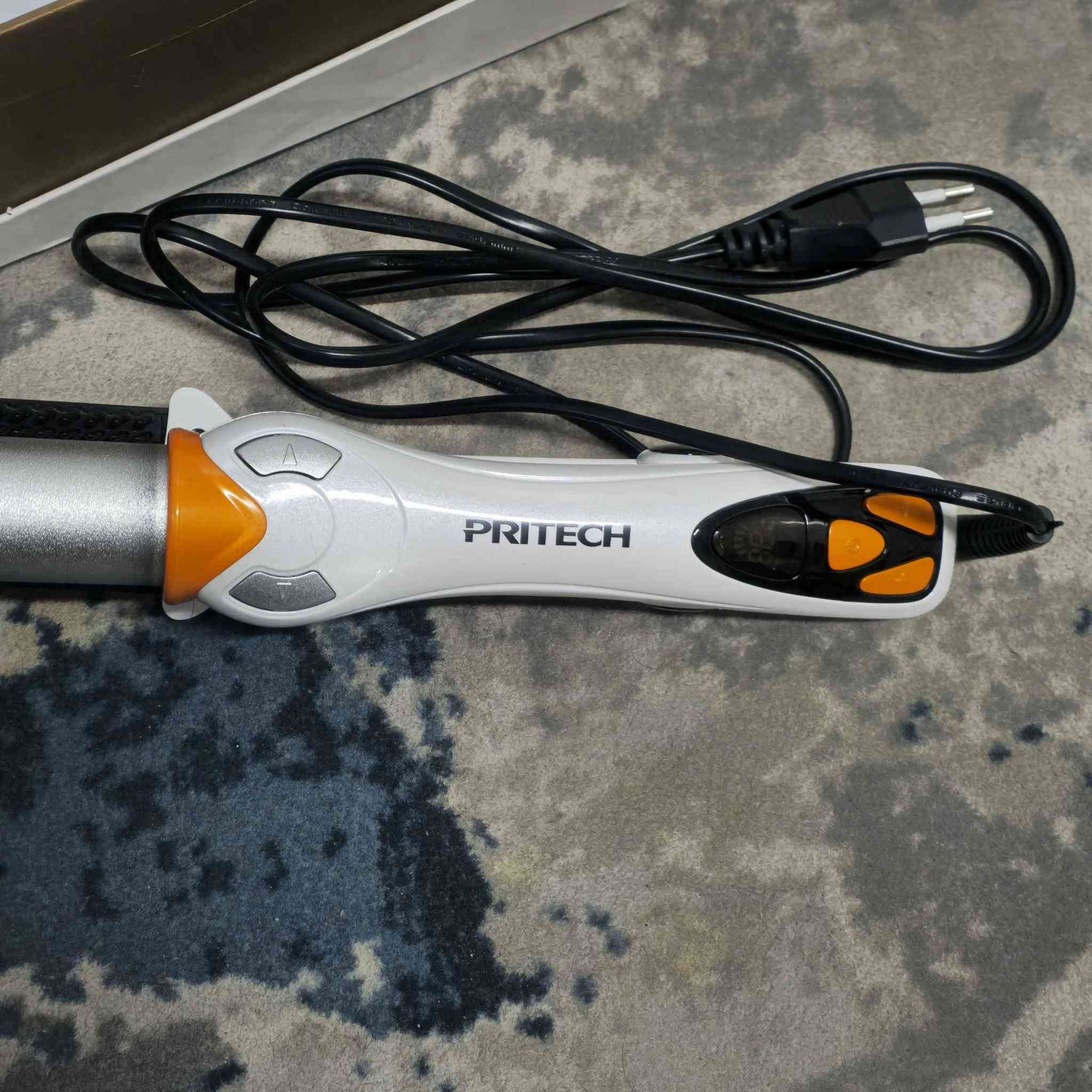 كاوية شعر اصلية
دوران اتجاهين
تحكم بدرجة الحرارة و قوة الدوران
ماركة pritech 
السعر ٤٥ الف و بي مجال
اي استفسار اني حاظر 

متوفر توصيل لكل المحافظات ٥ الاف
داخل كربلاء ٣ الاف

*********** كربلاء, العراق
