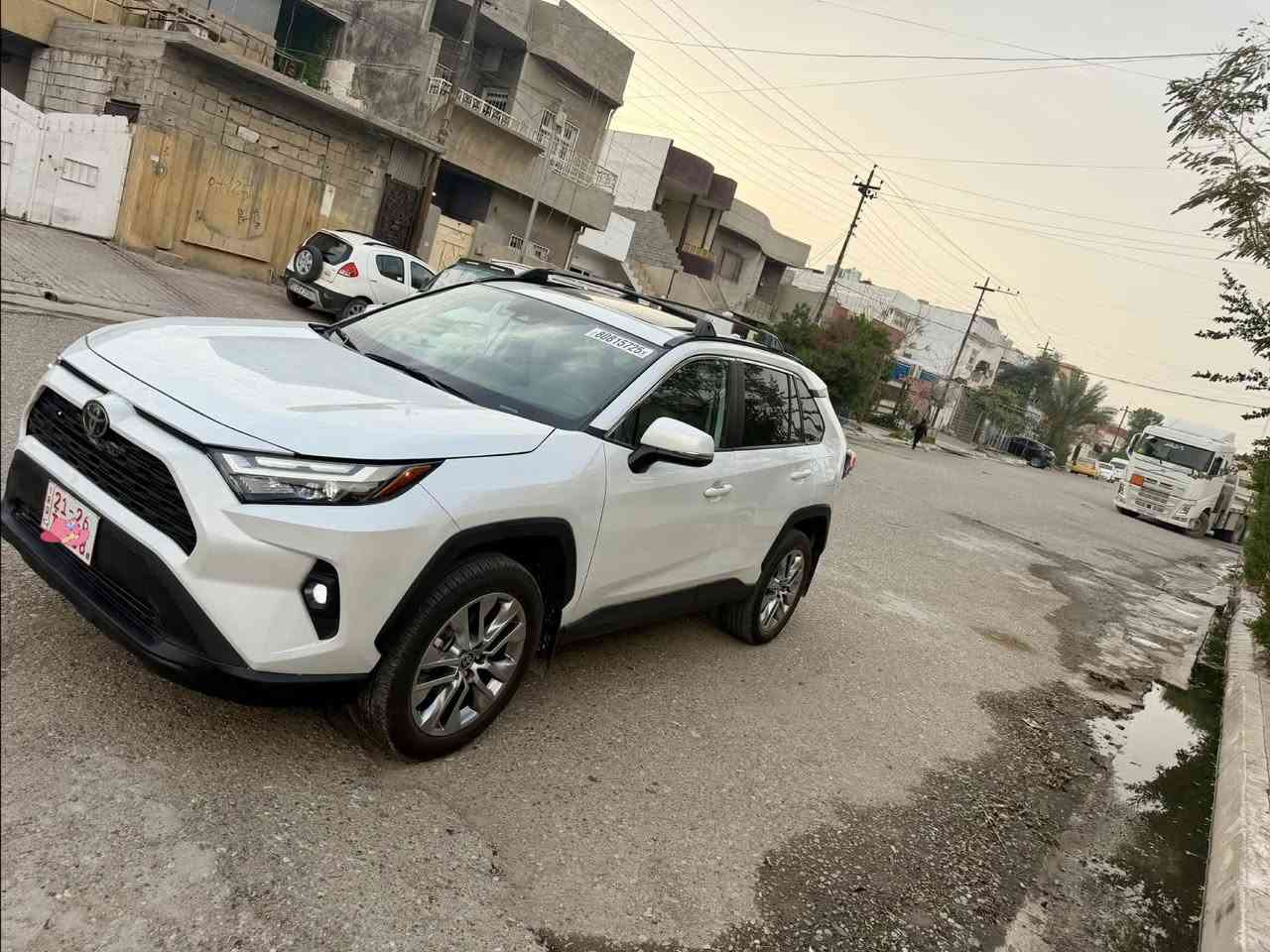 اقراء تفاصيل زين من بعده اتصل
راف فور 2025 ماشية 600 ميل فقط يعني صفر وارد أمريكي 🇺🇸 موصفاته XLE بريمو فول فتحة سلايت.بصمة وابواب بصمة. وجنطة كهرباء ⚡️ وكشنات جلد وتدفئة وخزن ولايتات ليت وشاشه جبيرة وتحكمات وبلوتوث ومانع ضباب 🌫️ وتشغيل عن بعد ويل حجم جبير وتبريد قطعتين 
سيارة 🚗 بدون صبغ بدون قطع تبديل بدون فتح بدون شخوط وبدون رصعات بدون دواخل جميع إرباكات سليمة 
رادار وحجر صالنصا وراديتر ولايتات وحتى دعامية كله بلادي  مكان سيارة 🚘 كركوك حي العسكري سعره 276 بيه مجال للطيبين 
***********
