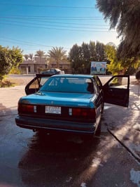 مازدا 929 • ١٩٩٢ • رقم بغداد