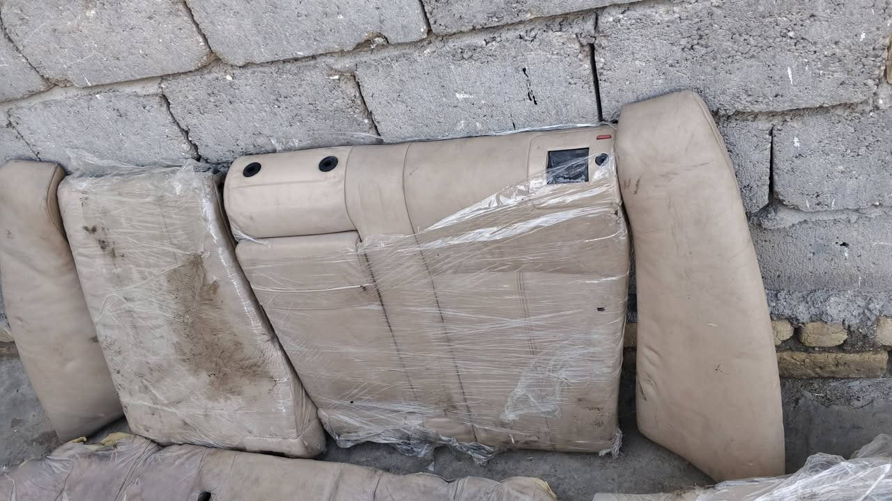 كشنات ابطاين  الي موجودات بالفيديو  مال صغر منهن حاويه الي فيدنه يجي خاص السعر 250 مكاني القاسم
