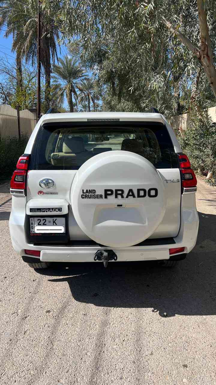تويوتا برادو  – 2023 – خليجي مدنايت 
✅ الموديل : 2023
✅ السيارة كفالة عامة 
✅ المواصفات :
⚙️ المحرك : 4000cc – ستة سلندر 
🛞 الويل: 20 إنج
• إنارة LED كاملة
• حساسات أمامية وخلفية
• مرايا كهربائية مع إشارات
• جناح خلفي
‏. AWD 
• دبل تانكي
• سبير ظاهري 
• دوسات ثابتة 
• 7 راكب 
• ستيرن متعدد المهام
• كروز كنترول
• إضاءة داخلية راقية
• مكيف ثلج أمامي وخلفي
• الدخول الذكي + تشغيل بصمة
‏• Airbags كاملة
‏• ABS – EBD – VSC
• مانع انزلاق
• نظام الثبات الإلكتروني
• مراقبة ضغط الإطارات
• وضعيات قيادة متعددة
السعر : 470 $ 
العنوان : بغداد - الكاظمية - شارع المحيط 
الهاتف : ***********
