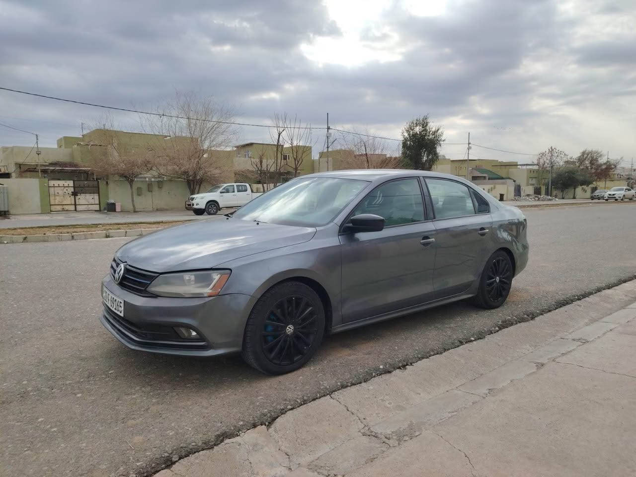 فرۆشتن و گۆرینەوە 
جیتە ٢٠١٦ فولی بێ سڵایت نیو چەمەلەق سبوخە بێ ناوگرتن بێ ئەرباگ پشت و پيش کەپسە 
١٢٣ رۆشتوە لە هەولێرم سەیارەکە مالی دۆستە بێ مەسروف رەقەم و سەنەوی تازەیە هەموو شطێکی بە شەرت أربيل, العراق


**إذا كنت صاحب هذا الإعلان وتريد حذفه لأي سبب، رجاءا أرسل رسالة إلى الدعم الفني**