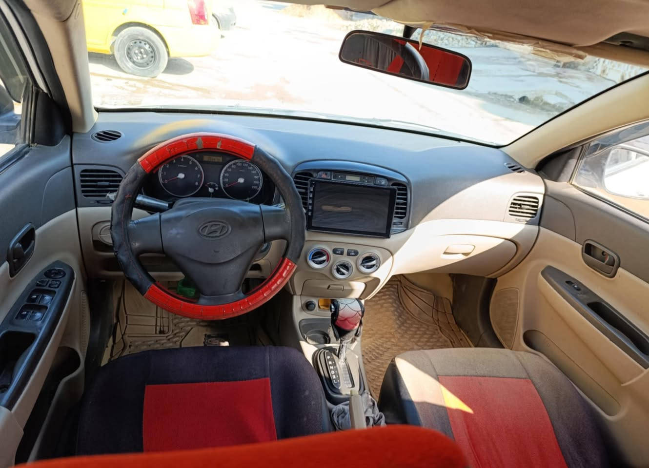 اكسنت 2011  كير ومكينة وتبريد صدر جاهزة السيارة رقم ديالى مشروع وطني سنوية باسمي عارضة 89 وبيهة مجال مكاني بغداد المشتل ***********
