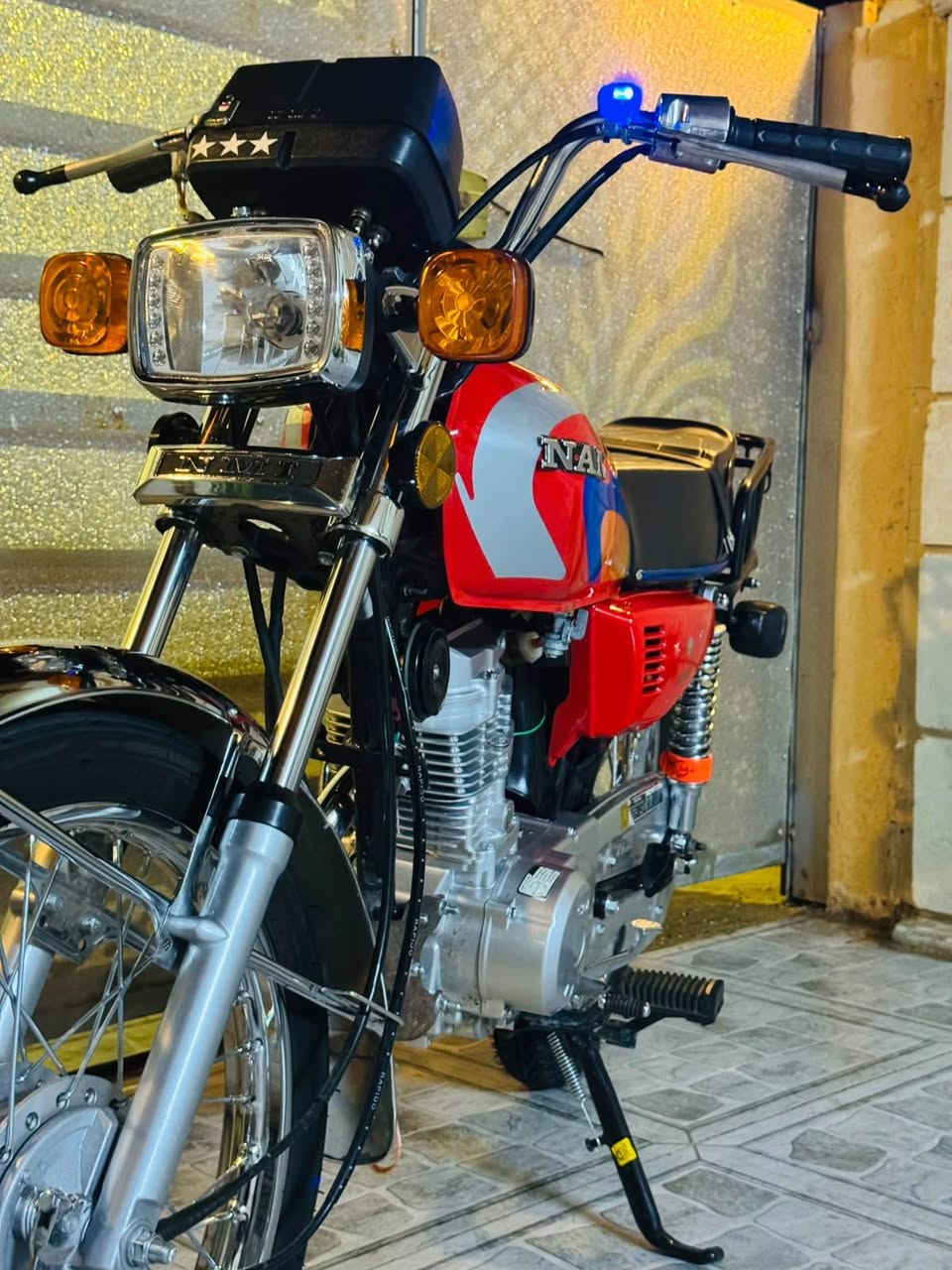 ماطور للبيع 📌
نامه شلامجه 👌🏻
دراجه صارلها اسبوع من عمرتها🤞🏻
كلشي اصلي بيها 🥇
دراجه تخبل🧿
سعرها مليون وبيها مجال 🔥
📌***********📌
