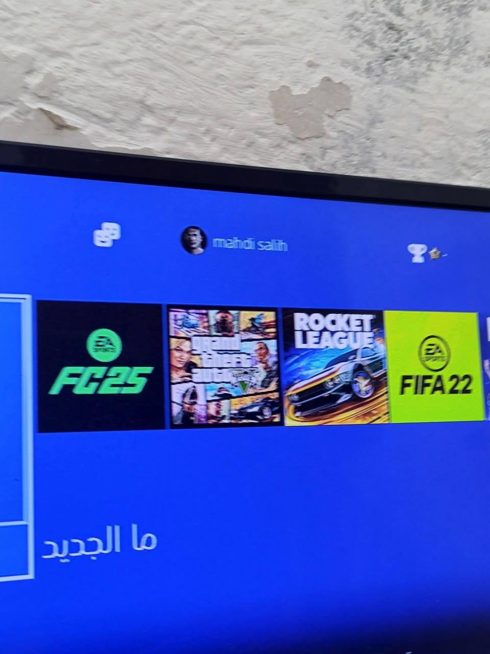بلي ستيشن 4 سلم 
جهاز مفتوح للتنضضضيف 
يجي ويا كامل ملحقات + يدات 2 والالعاب الي كدامكم اضافه الى قرص ذا لاست اوف آس + الحساب لڤل عالي


**إذا كنت صاحب هذا الإعلان وتريد حذفه لأي سبب، رجاءا أرسل رسالة إلى الدعم الفني**